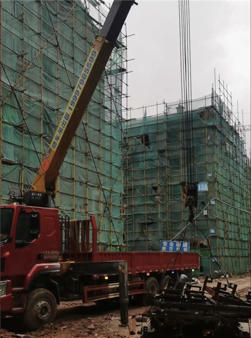 马尾区“慢工细活”—— 吊车的 “微动控制” 技术